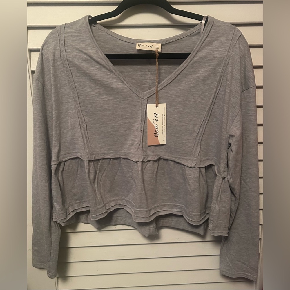 "Grey V-Neck Crop; Reversed Stitched" Long Sleeve‎ Top”